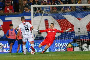 Se fue criticando a Unión La Calera y ahora lo extrañarán contra Universidad de Chile