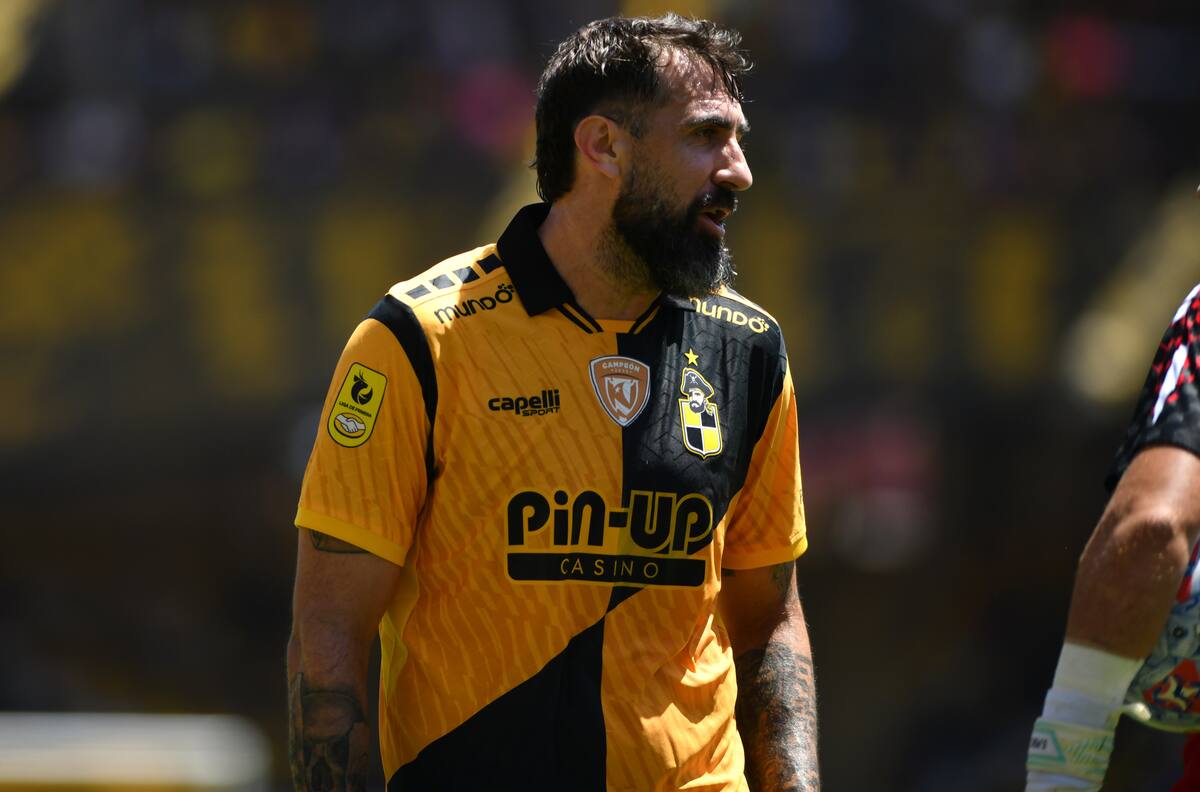“Es jugar con uno menos”: en Coquimbo pierden la paciencia con el nivel de Lucas Pratto
