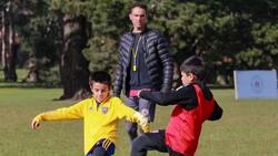 De goleador a formador de futuras estrellas: la nueva vida de Lucas Simón tras el retiro
