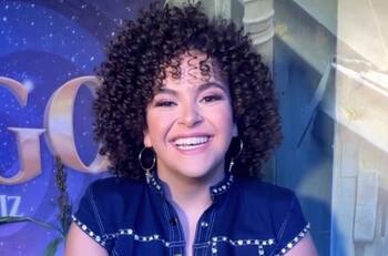 Lucerito Mijares hace simpática imitación de sus papás, Lucero y Mijares