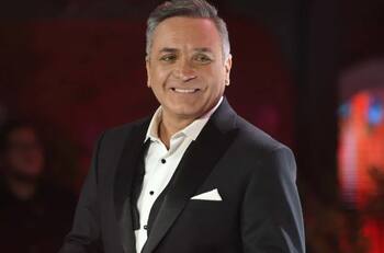 ¿Cuánto cuesta la sorprendente camioneta DFSK 600 PHEV que conduce Lucho Jara?