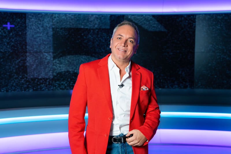 Lucho Jara es el nuevo invitado de "45 Minutos Con". Créditos: Mega