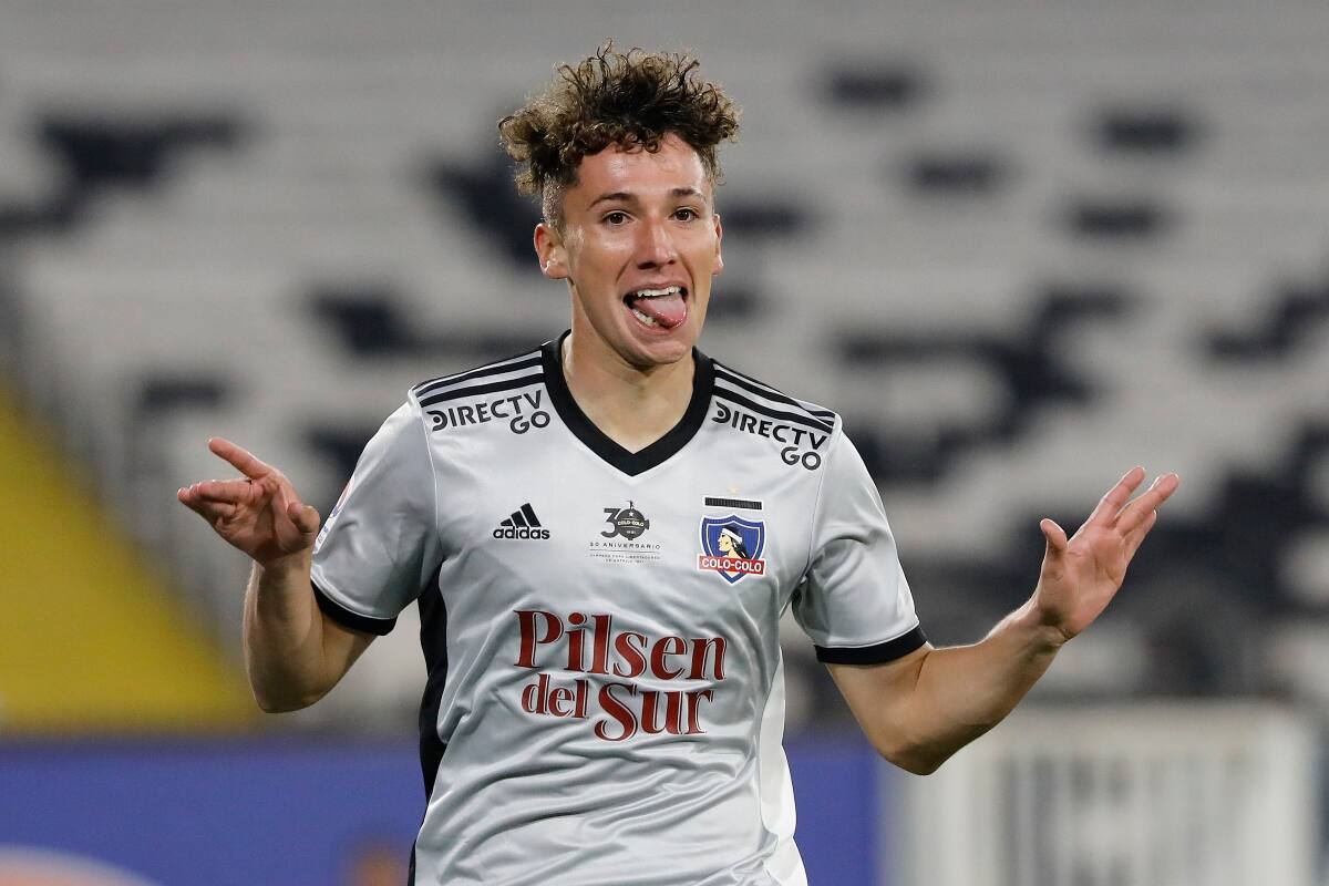regresa al fútbol chileno.