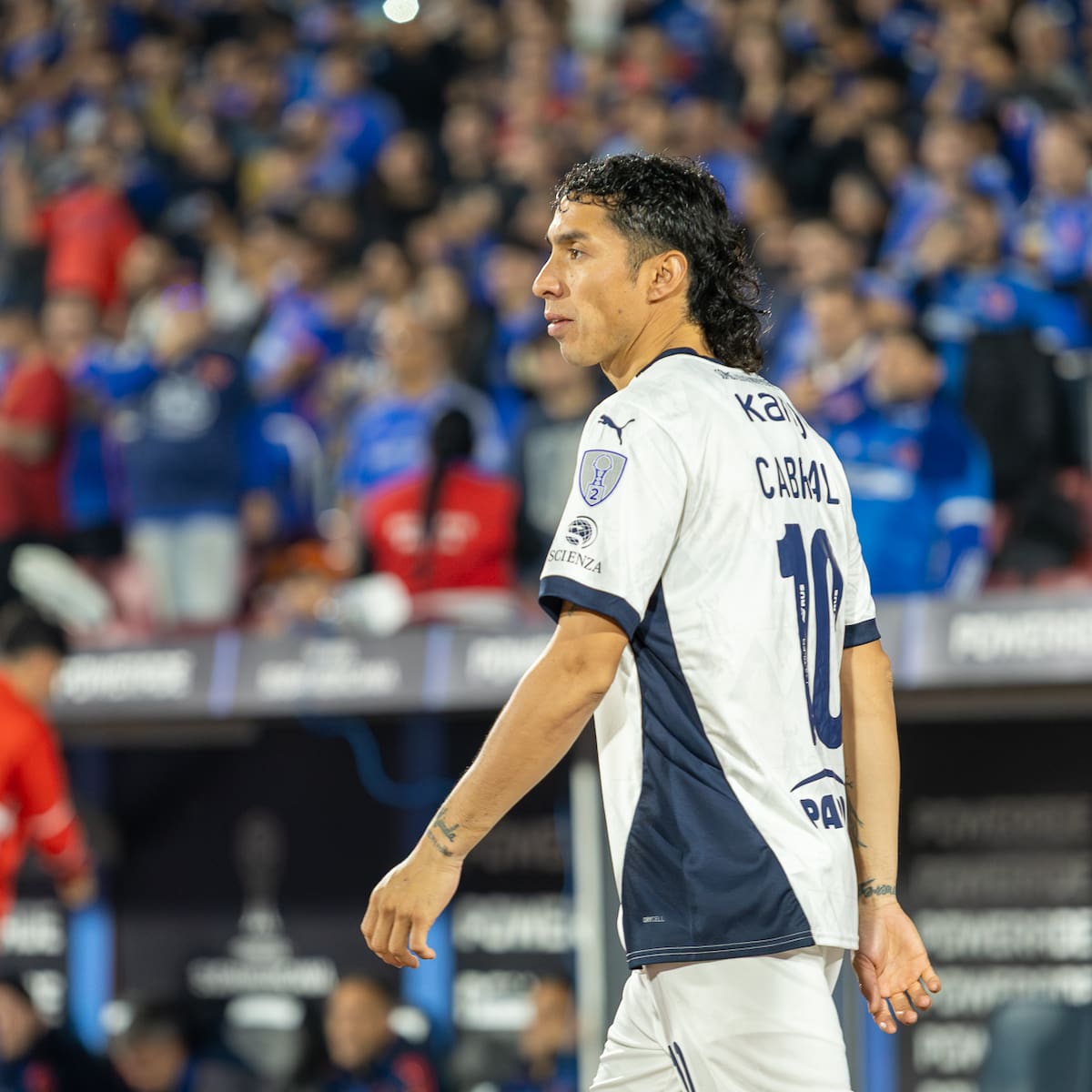 Periodista argentino confirmó el interés de Colo-Colo por Luciano Cabral: “Quieren realizar un intento por él”