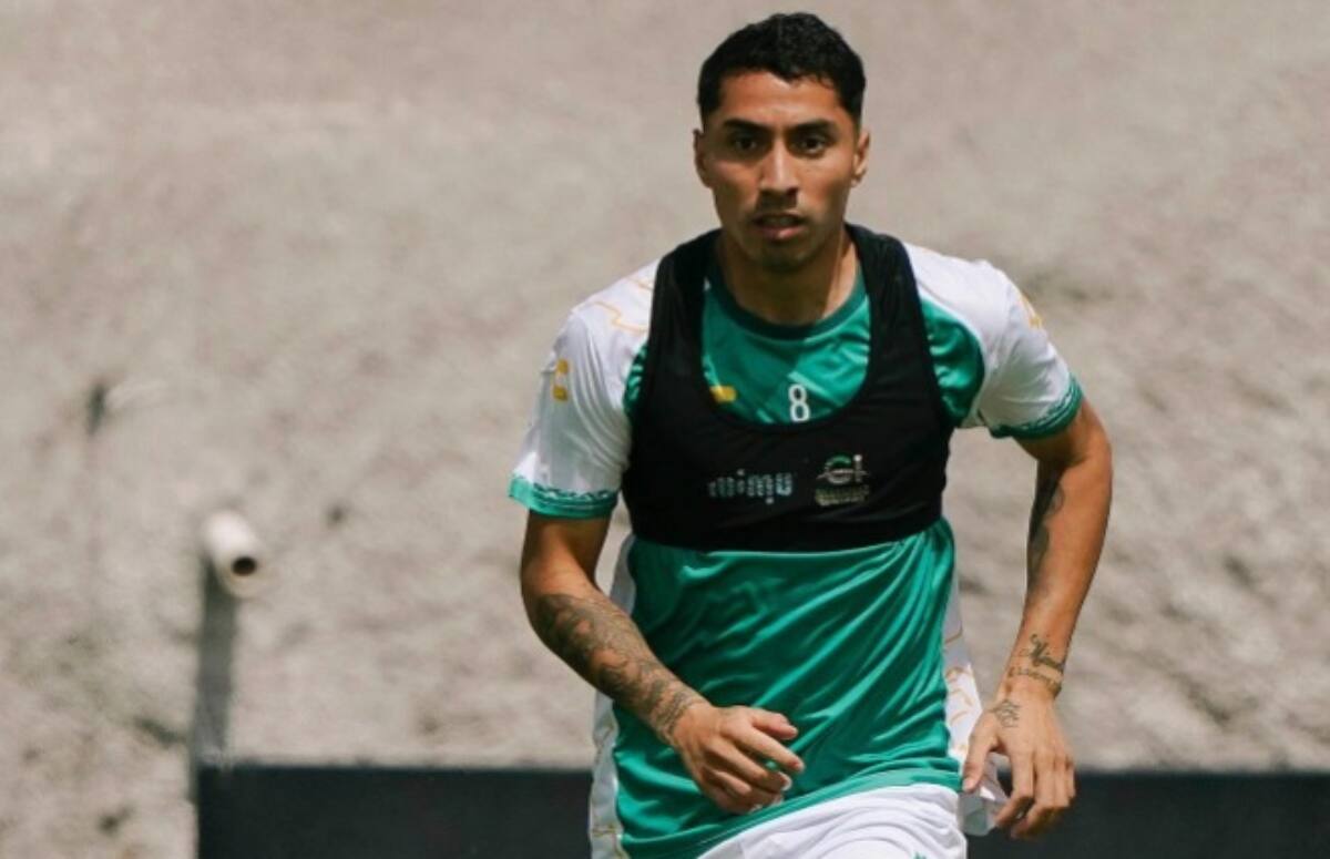 entrenando con el León de México. Foto: Instagram Luciano Cabral.