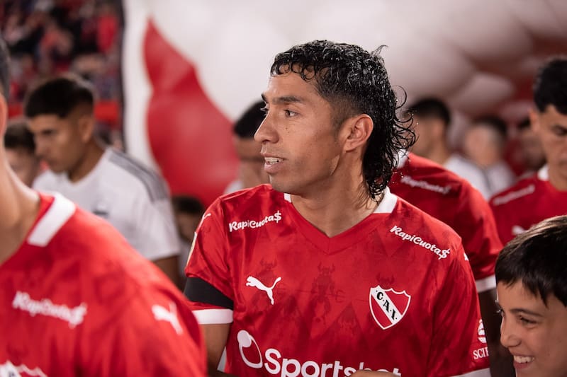El chileno aparece como opción de trueque por Claudio Aquino. Foto: @Independiente en Instagram.