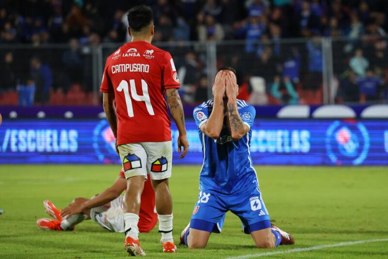 Delantero de Universidad de Chile. Foto: Aton.