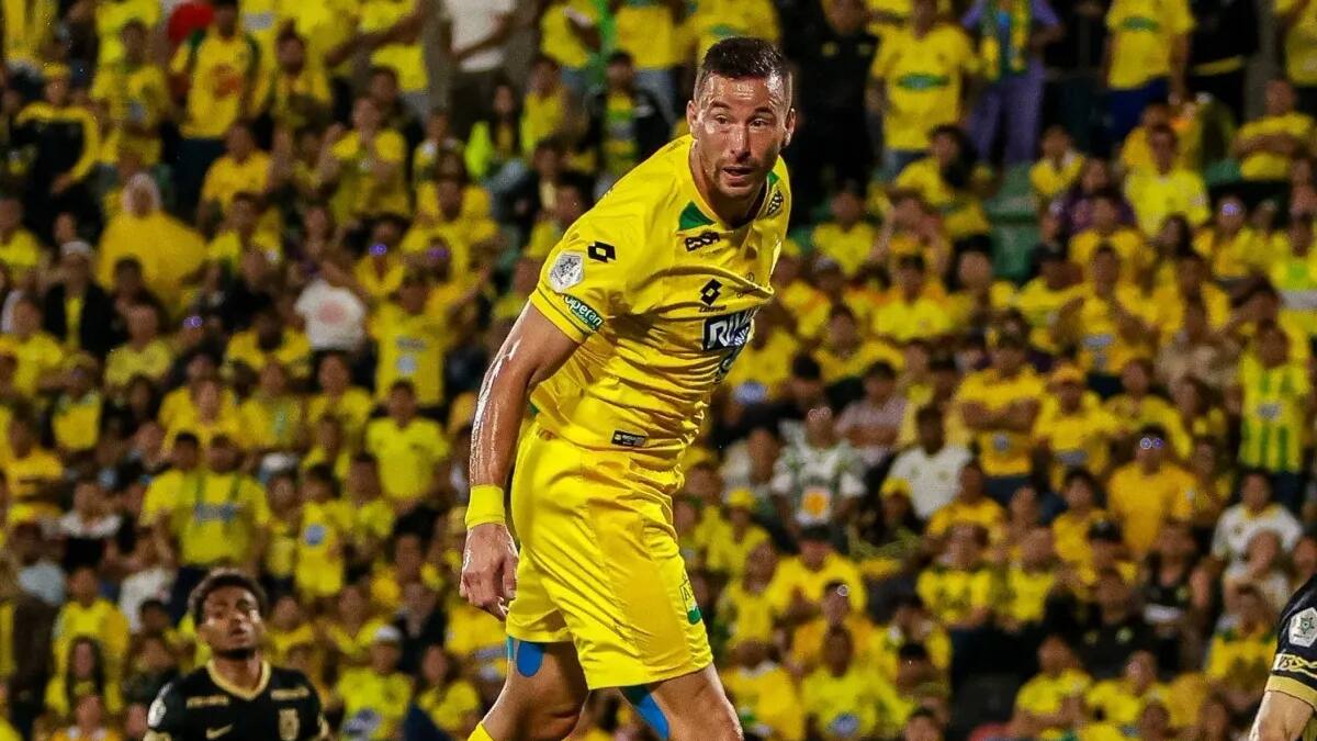 La U puede hacer el “negocio del año” con Luciano Pons y Lucas Di Yorio