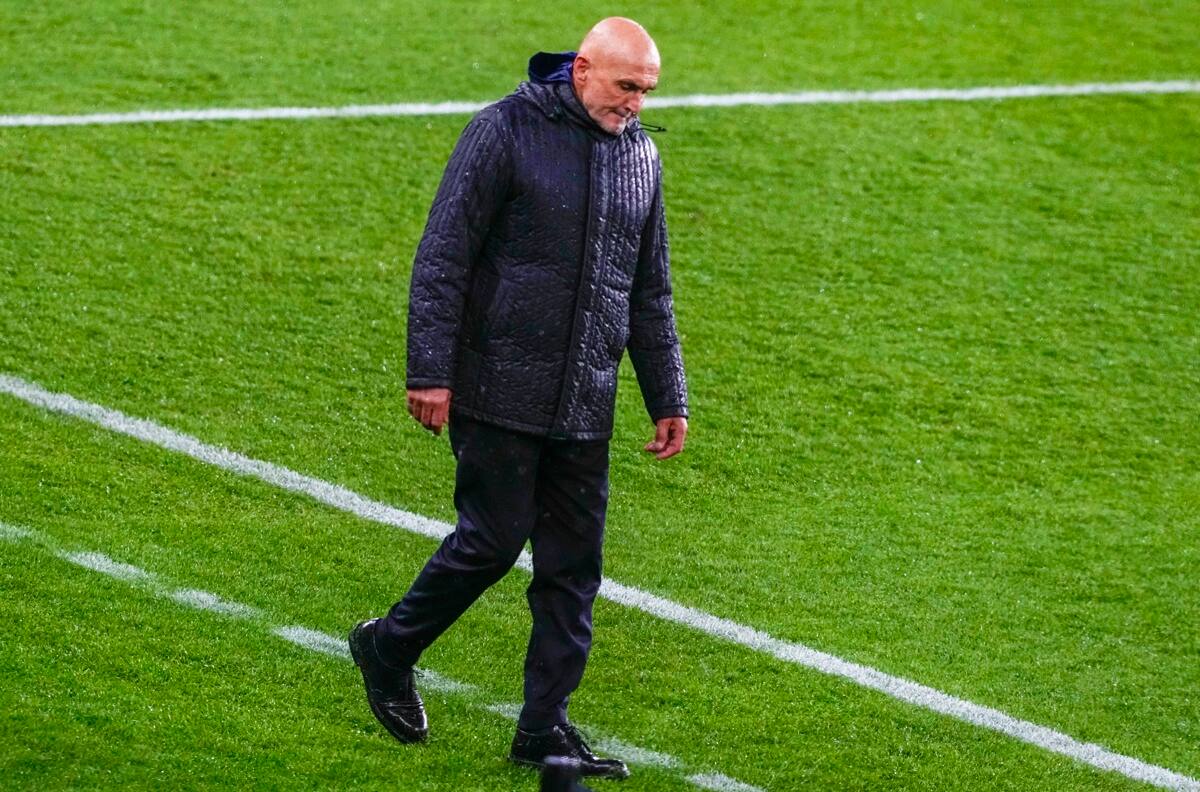Italia sigue en caída libre: DT despedido justo antes de partido clave por Eliminatorias