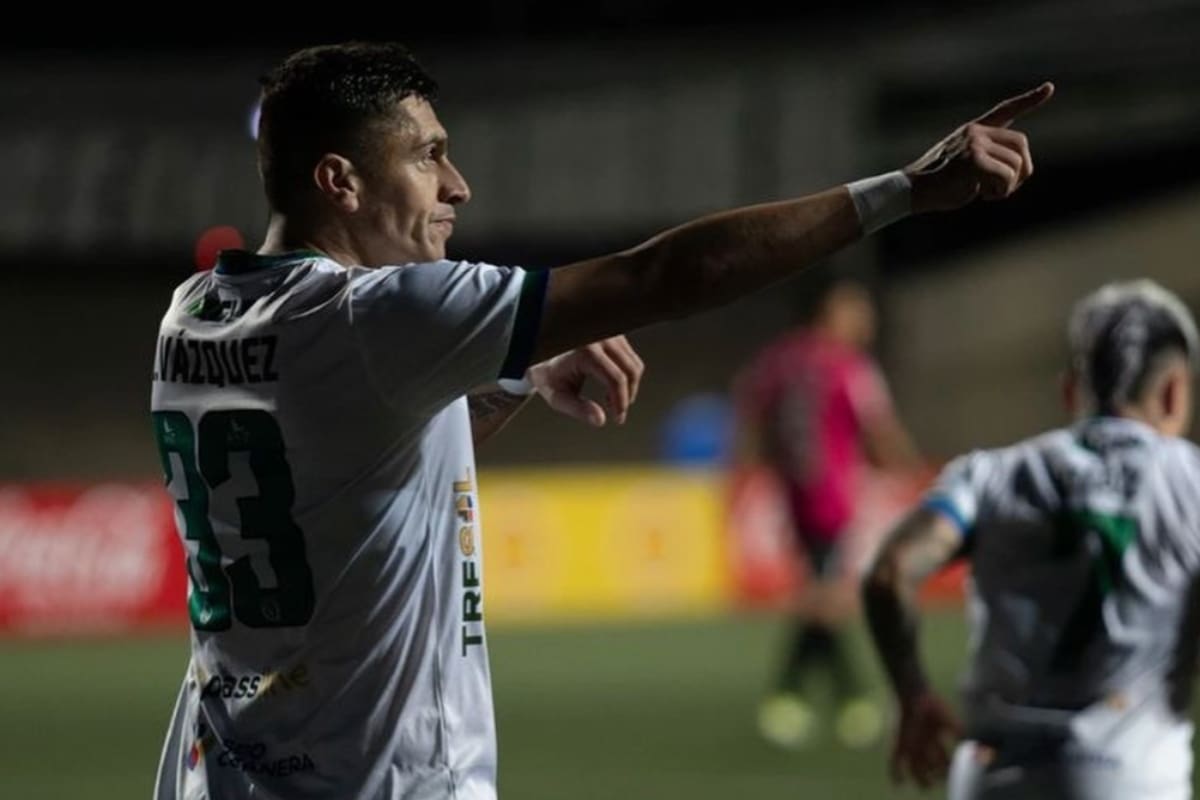 Luciano Vásquez sobre la nueva regla Sub-23 en Segunda División.