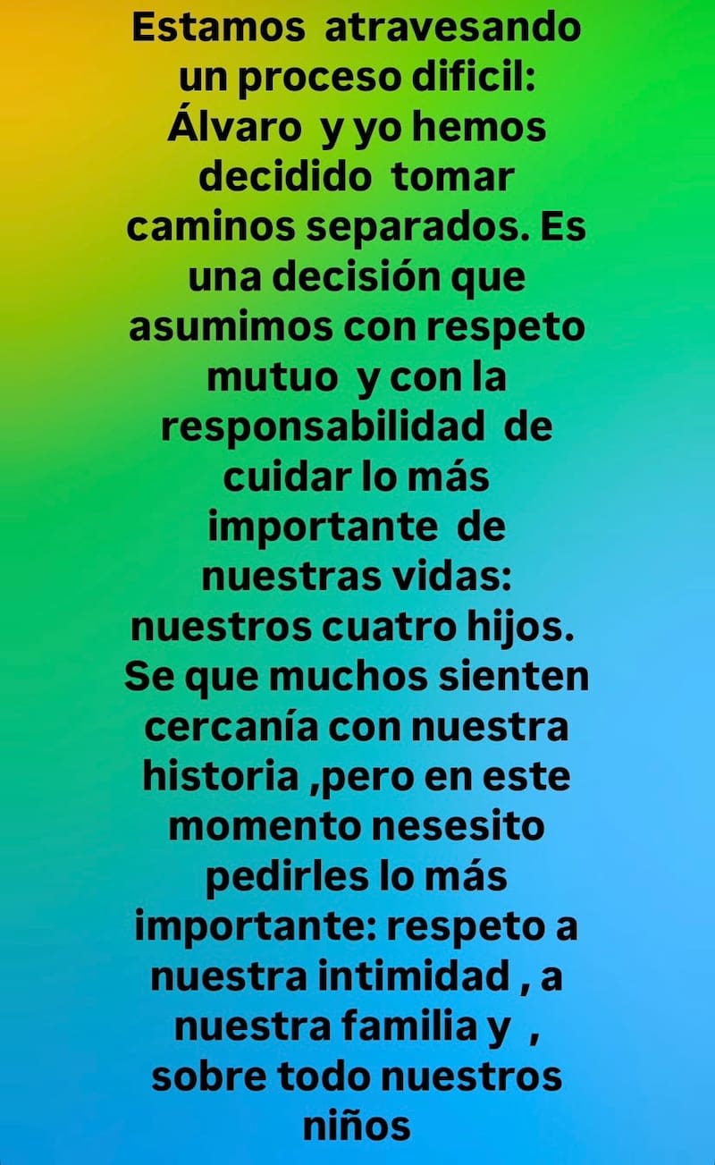 La bailarina rompió el silencio.