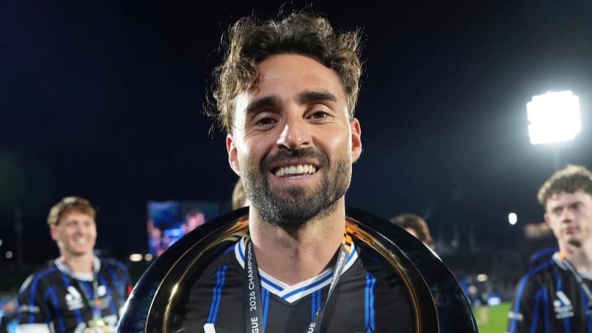 “Chilean Maestro”: jugó dos veces en la U y ahora alargará su estadía en el fútbol de Nueva Zelanda