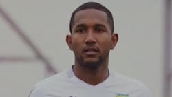 VIDEO | Luis Guerra sorprende y fue presentado como estrella en club de exótica liga