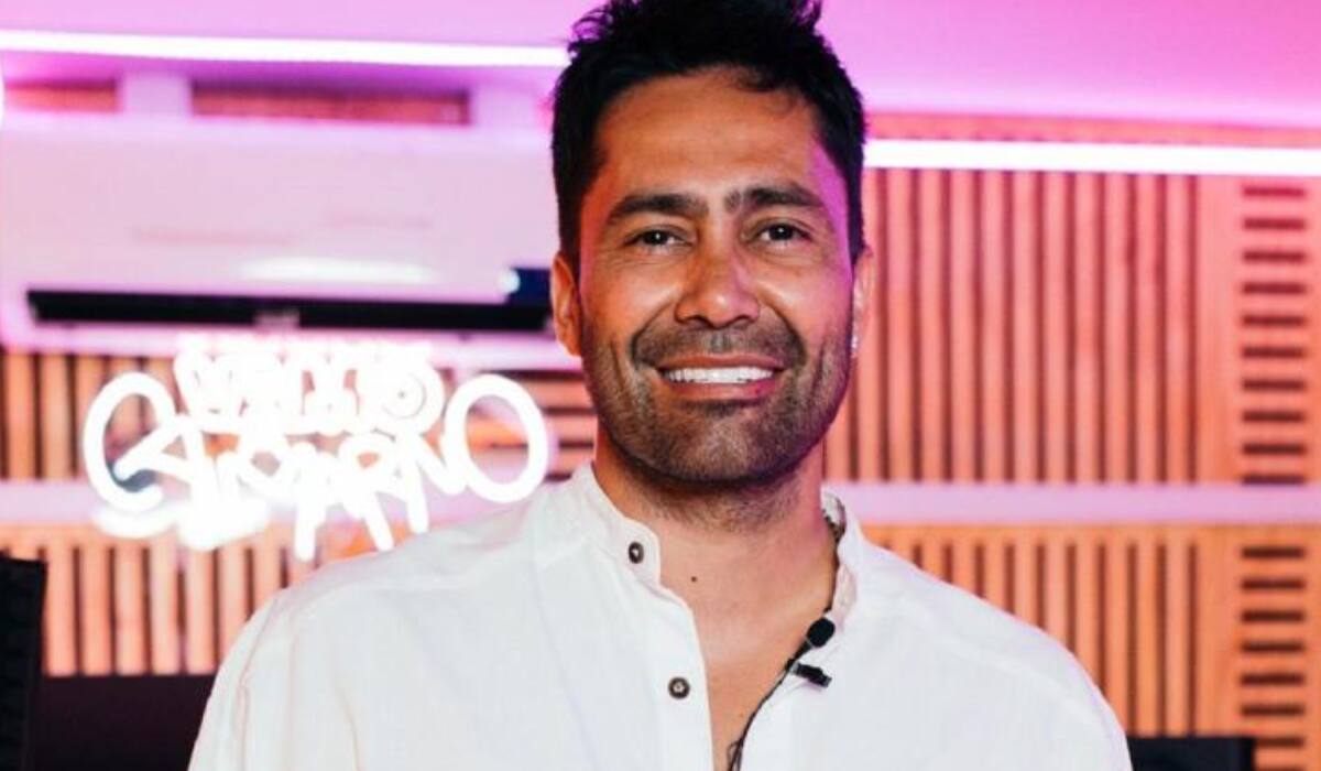 rompe el silencio y habla sobre su relación con Martina Orrego.