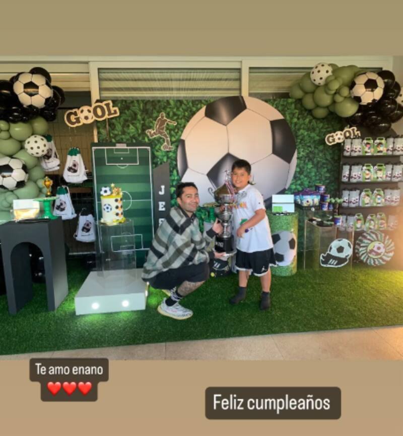 Una de las últimas fotografías que situaban a Luis Jiménez en la casa de Coté López, esto en el cumpleaños de su hijo