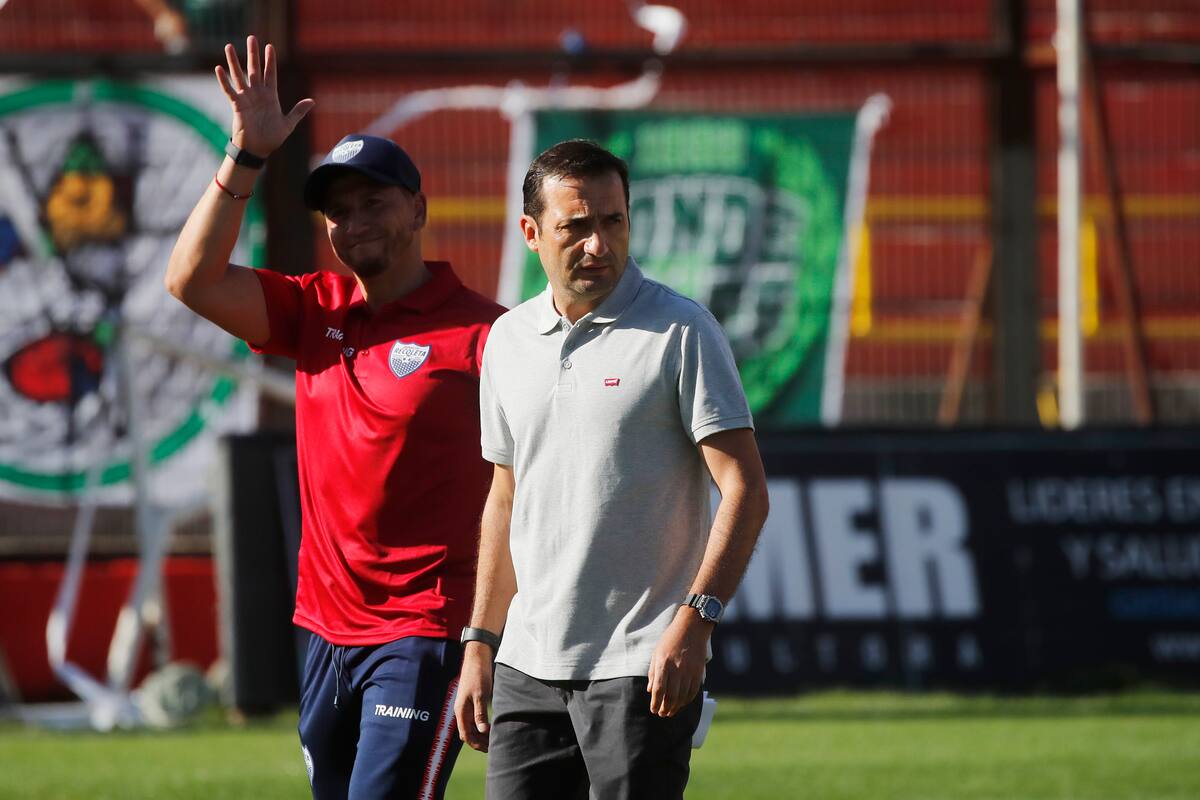 puede renovar su contrato con Deportes Recoleta.