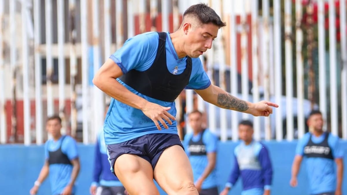 Fue campeón con la U, rompió su contrato en Antofagasta y Luis Marcoleta salió al paso: “Estamos los que queremos”