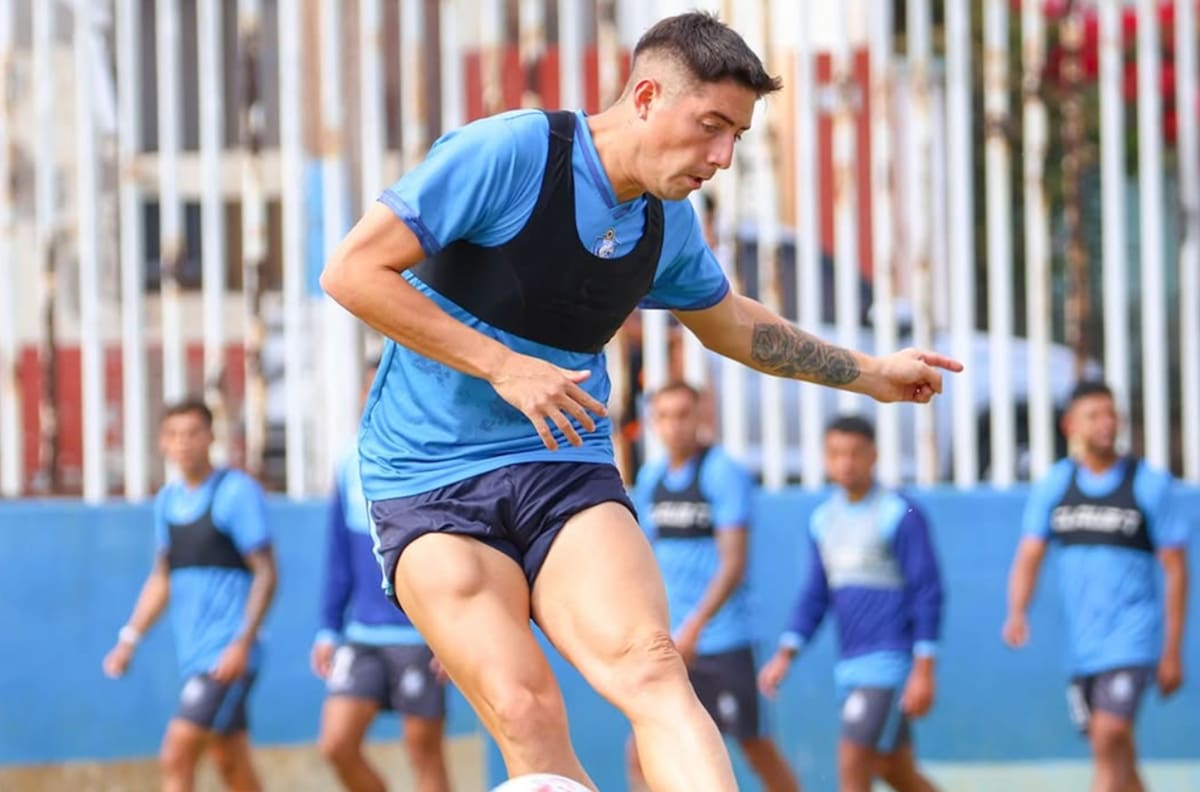 Fue campeón con la U, rompió su contrato en Antofagasta y Luis Marcoleta salió al paso: “Estamos los que queremos”