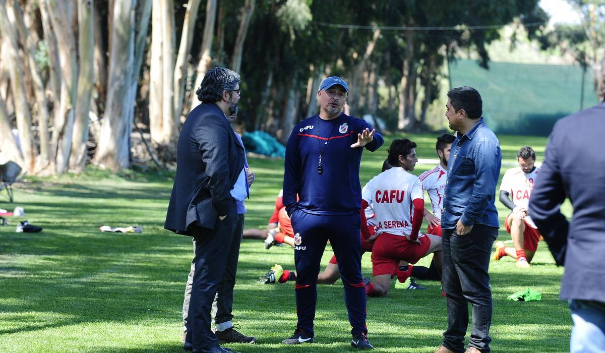 Luis Musrri como entrenador de Deportes La Serena