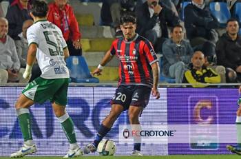 La expromesa del fútbol chileno que solo ha disputado un partido completo este año en Italia