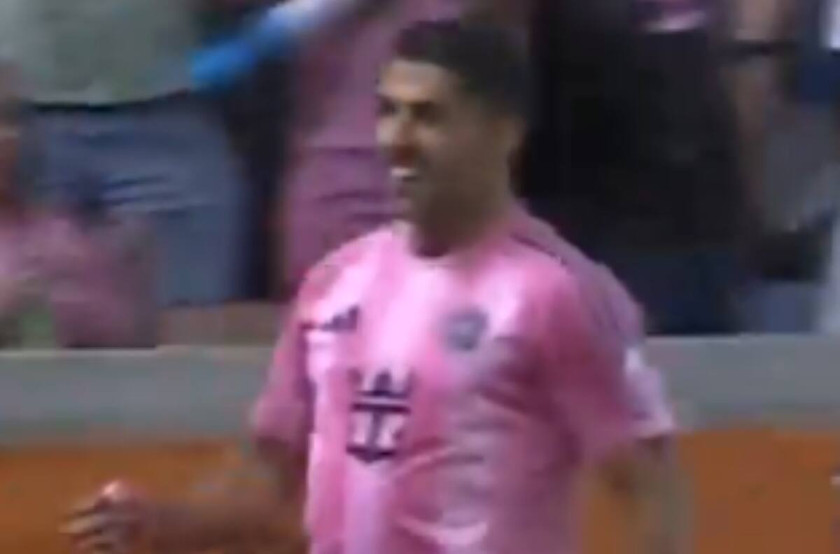 Festejo uruguayo: Luis Suárez marcó un golazo en la MLS y celebró de esta forma junto a Maxi Falcón