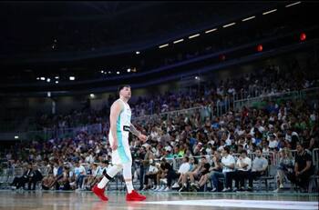 Luka vs Giannis: el preolímpico de básquet con varias figuras de la NBA luchando por clasificar a París 2024