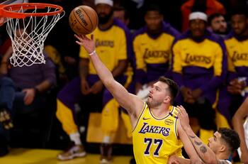 La temporada regular de la NBA entra en su recta final: así va la carrera por los playoffs