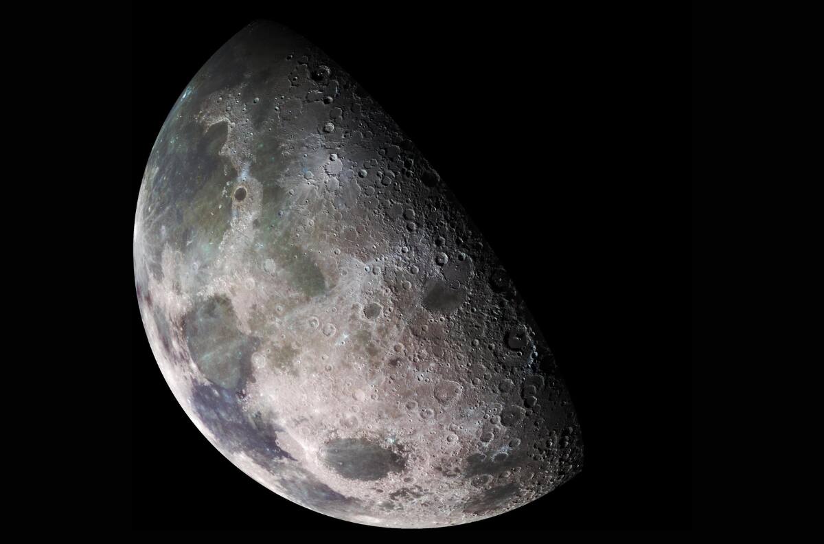 NASA revela impactante y desconocida relación entre la composición de la Luna y la gravedad de la Tierra