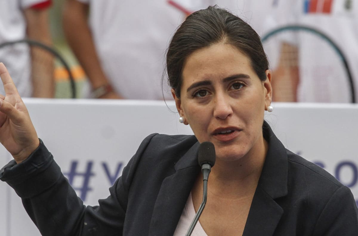 Alcaldesa Ripamonti no descarta acciones judiciales para impedir construcciones sobre dunas de Reñaca