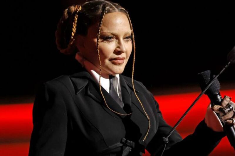 Respondió a las críticas que recibió por su aspecto físico.