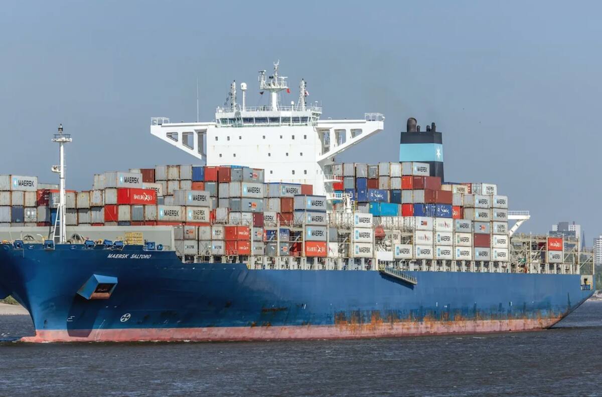 US$100 millones en juego: Barco varado con fruta chilena llega a China y Aduana estudia si está apta para la venta