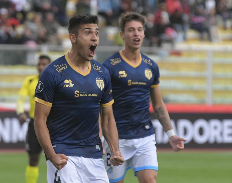 Magallanes tuvo un desempeño contundente en los dos partidos ante Always Ready de Bolivia. Foto: Photosport.