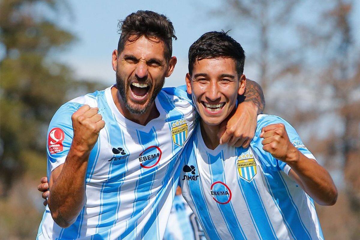 Magallanes y Betsala caminarán juntos en el fútbol chileno.