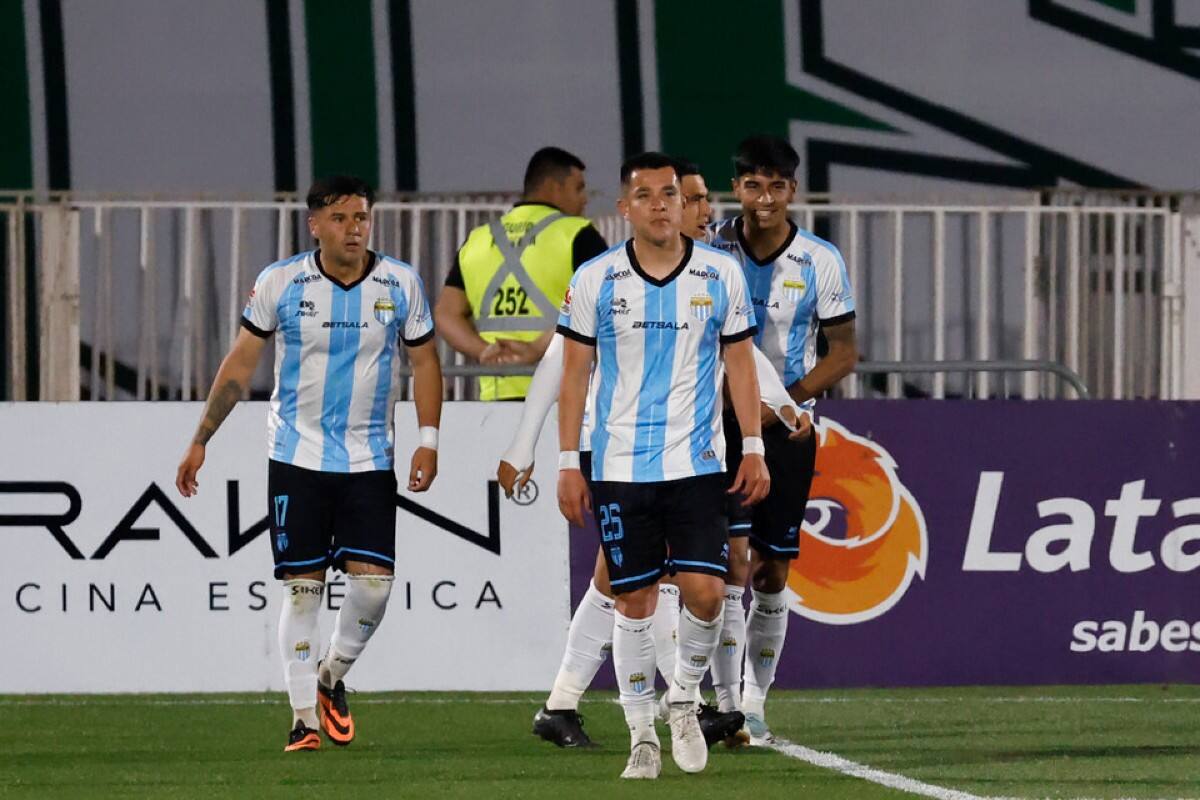 Iván Vásquez conversó con En Cancha sobre lo que fue el 2025 de La Academia. Foto: Agencia Aton.