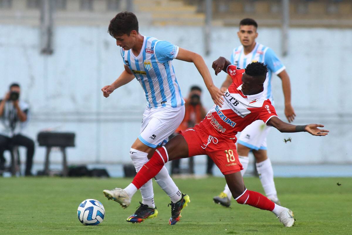 Magallanes arranca el partido en La Paz con una ventaja de 3-0 conseguida en la ida.