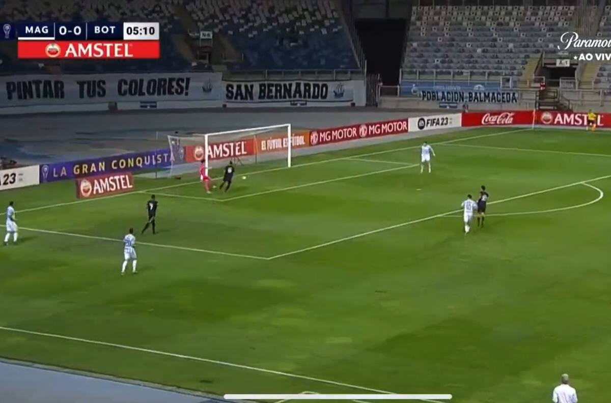 VIDEO | ¡No se puede creer! El insólito error del arquero de Magallanes en el gol de Botafogo