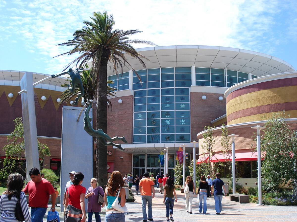El centro comercial de la comuna de Talcahuano será remodelado. Foto: Catálogo Arquitectura.