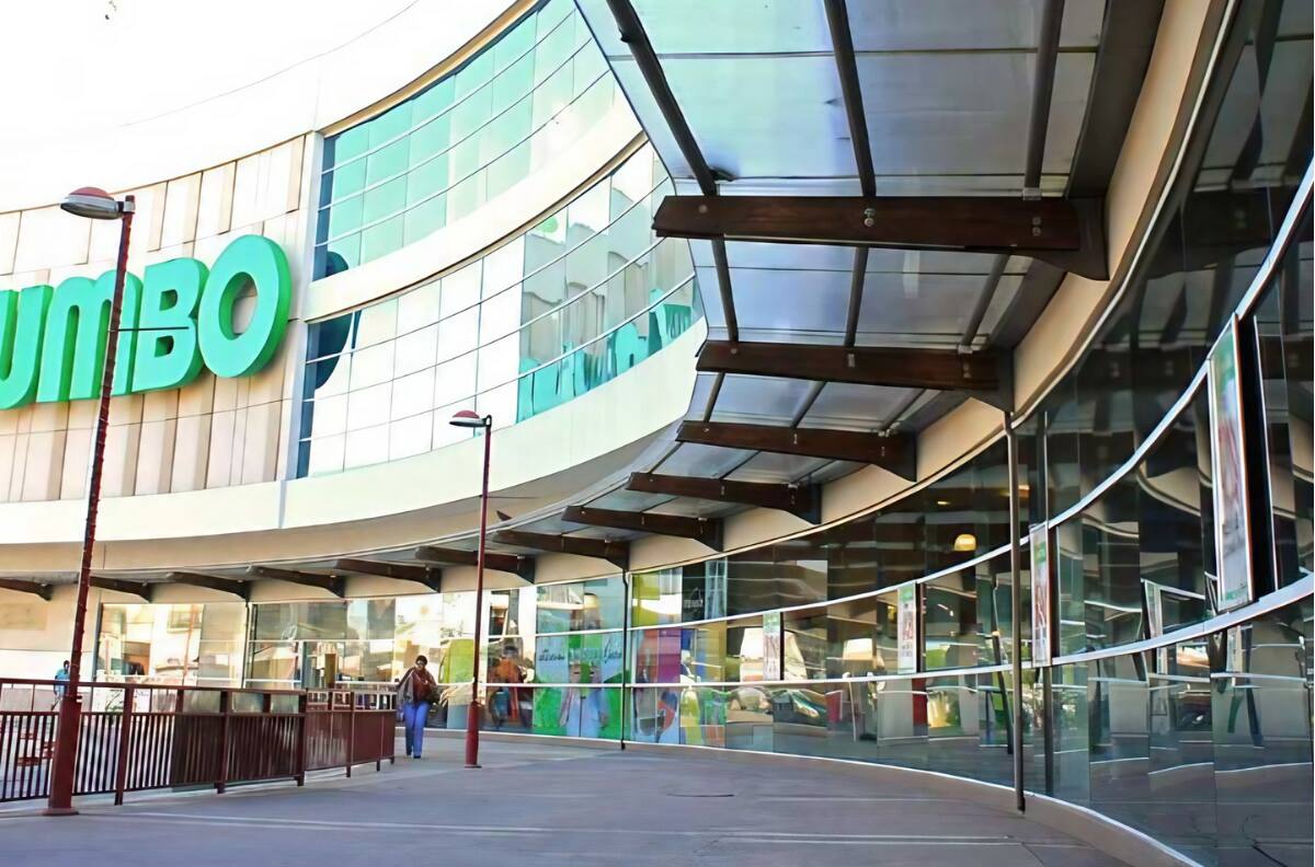 El comercio adelantará su cierre: ¿Qué horarios de atención tendrá Mall Portal Osorno esta Navidad y Año Nuevo?