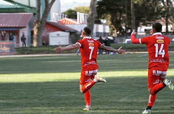 El largo invicto del fútbol chileno que llegó a su fin este domingo