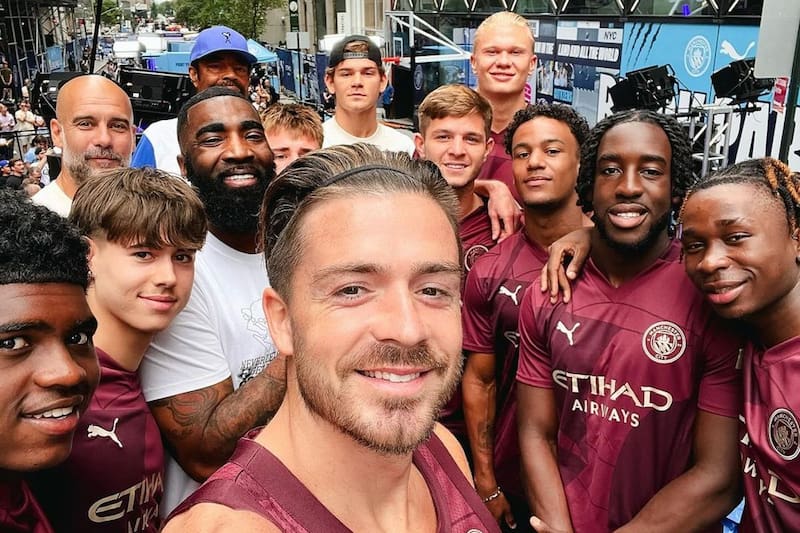 Pep Guardiola y sus dirigidos han protagonizado distendidas actividades antes de su partido ante AC Milan.