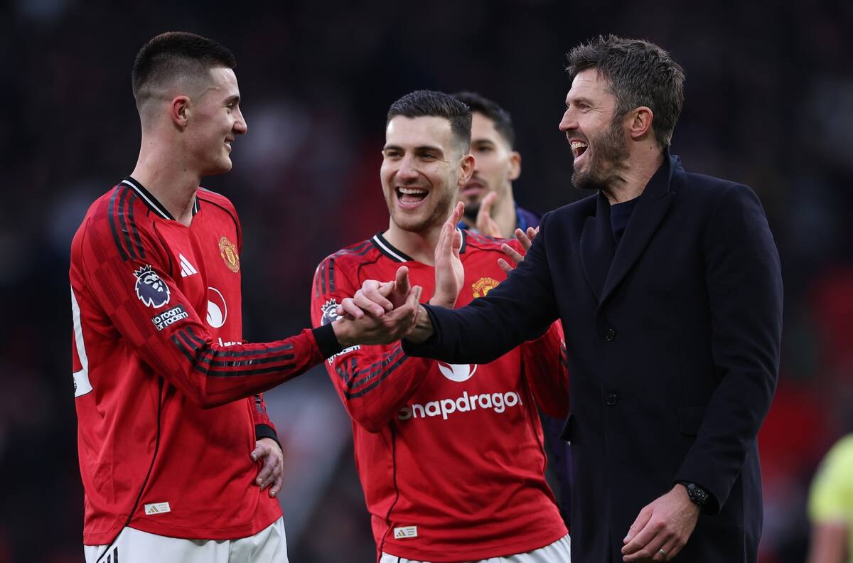 VIDEO | ¡Ya son tres! Manchester United lo ganó en el último minuto al Fulham y estira su racha en la Premier League