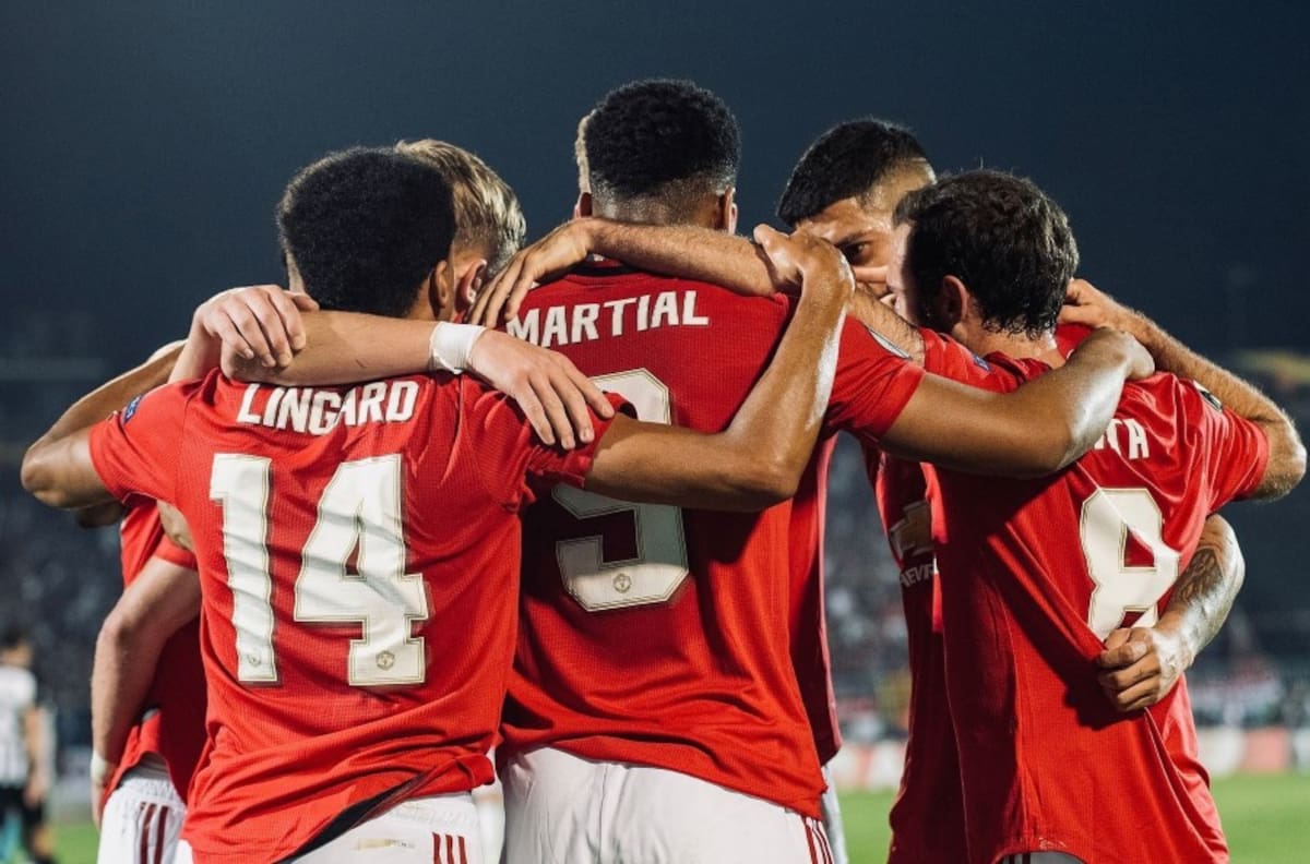 Manchester United se queda con el derby ante el Manchester City