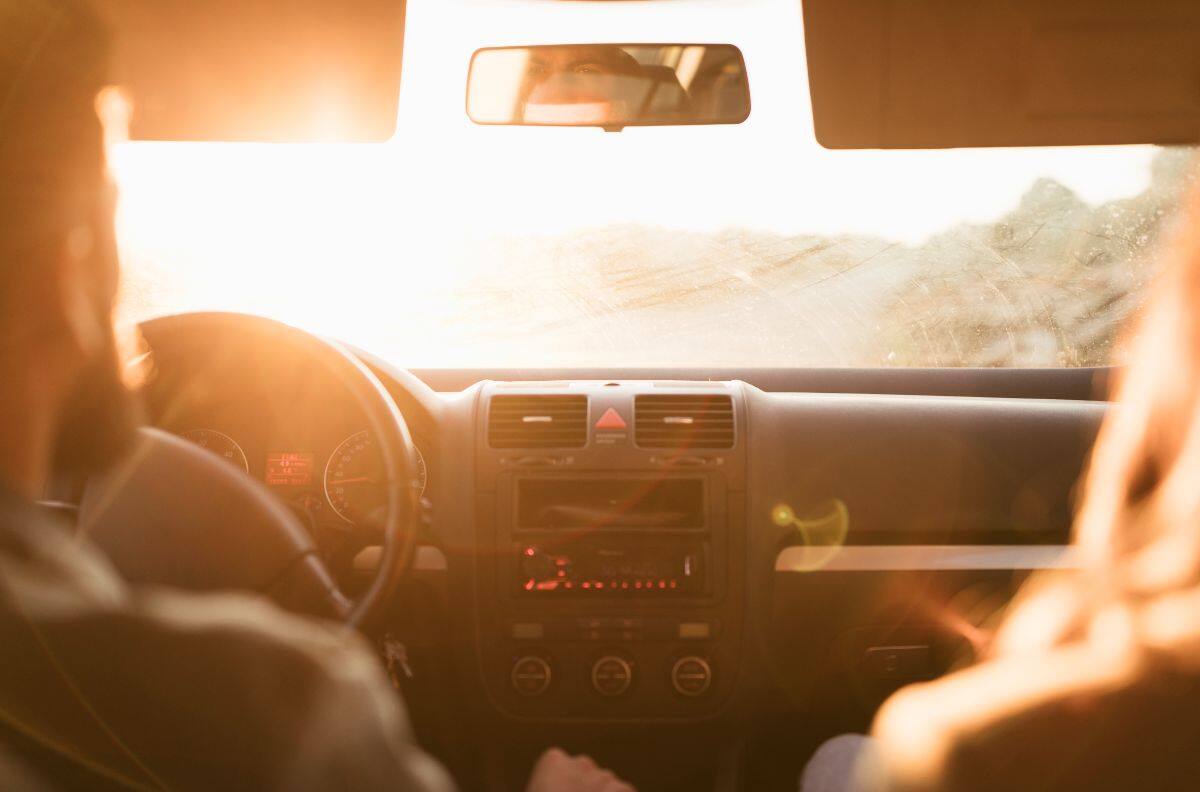 10 consejos para manejar con más seguridad en días de calor