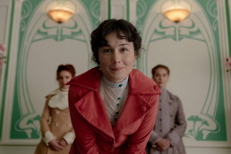 es una serie española que se estrenó hace muy pocos días. Créditos: Netflix.