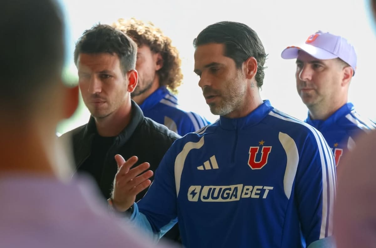 La U da un paso hacia el futuro y firma a tres promesas para Fernando Gago