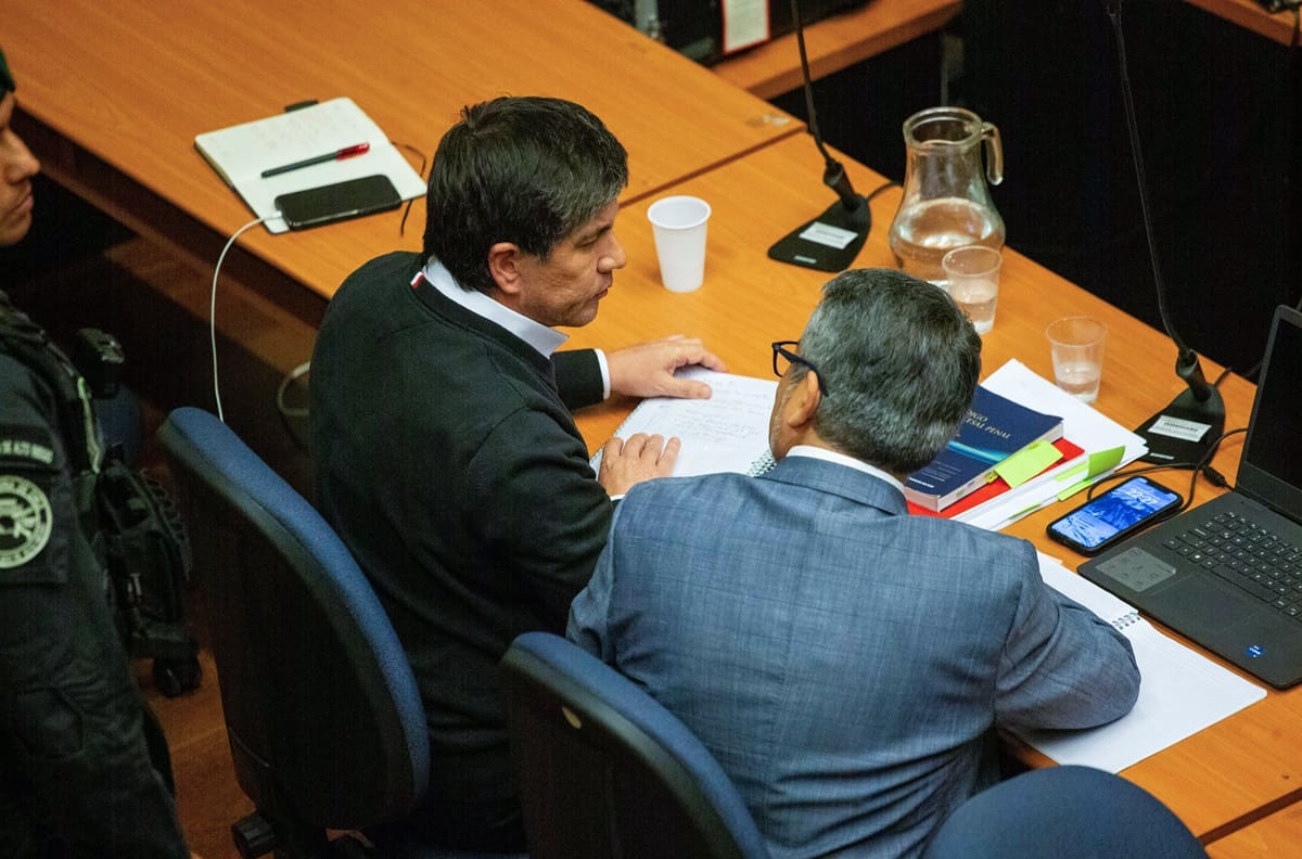 Defensa de Manuel Monsalve pide cumplir prisión preventiva en casa tras amenazas al exsubsecretario