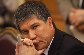 Quién es Víctor Providel, el nuevo defensor de Manuel Monsalve tras la renuncia de sus abogados