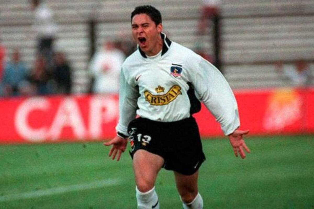 El ex delantero fundó la escuela inclusiva Esperanza Alba.