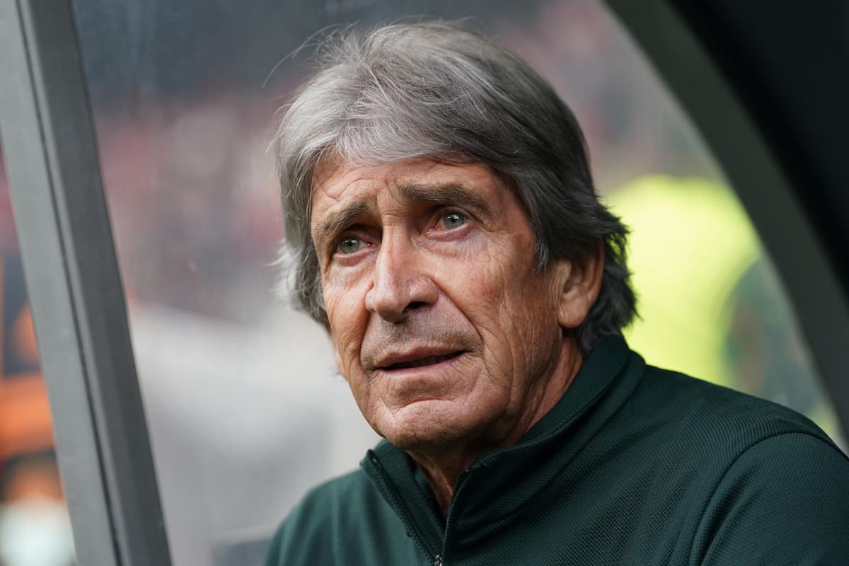 El chileno dirigiendo al Betis. Foto: EFE