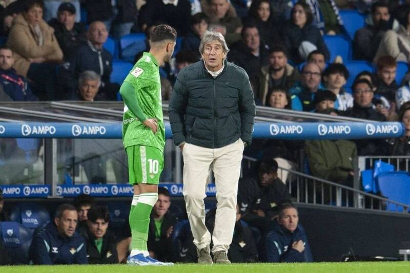 El entrenador chileno quedó conforme con el desempeño futbolísticos del Betis en el partido ante la Real Sociedad. Foto: Estadio Deportivo.